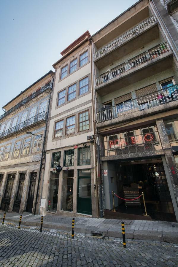 Appartamento Baixa24 •p1l• Amplo Estudio Na Baixa Com Varanda Oporto